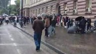 Protesti u Tirani, ispred Ramine kancelarije