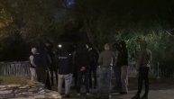 Grupa maskiranih se okupila na Andricevom vencu