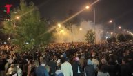Ogroman broj gradjana ispred staba studenata