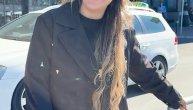 Nadica Ademov sletela u Beograd, a suprug je sačekao u besnoj mašini
