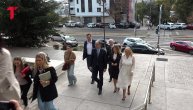 Macut stigao na Voždovac na uručenje ugovora za osnaživanje porodica izbeglica