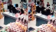 Razbojnik naoružan pištoljem opljačkao prodavnicu u Beogradu
