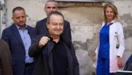 Ministar Dačić izašao iz bolnice