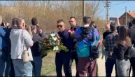 Prijatelji i kolege došle na sahranu Dragana Lazića