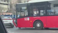 Udes na Slaviji: Sudarili se automobil i autobus