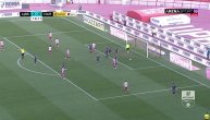 Golman Napretka "zaplivao" u prazno, Zvezda povela sa 2:0