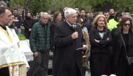 Boris Tadić u suzama održao emotivan oproštajni govor za Duška Vujoševića na grobu