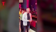 Dejan Petrović sa suprugom i ćerkom stigao na koncert Magle benda