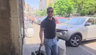 Joca Stefanović stigao u porodilište po ženu i bebu