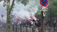 Navijači PSŽ-a usijali atmosferu u Parizu pred finale sa Arenalom