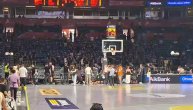 Tuča Grobara u Areni pred meč Partizan - Dubai