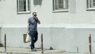Kasper stigao u posetu Mini Kostić u Lazi Lazarević