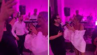 "Pucaj me!" Duška Šarića pogodila pesma na punoletstvu ćerke - zapevala mu na uvo ova zvezda