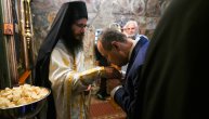 "HODAO SAM IZMEĐU ŽIVOTA I SMRTI": Ispovest Dačića na 60 godina od krštenja u manastiru Ajdanovac
