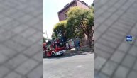 Muškarac u Smederevu preti da će da skoči krova policijske stanice