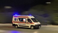 Prevrnut automobil nasred auto-puta kod Beograda: Hitna pomoć stigla na lice mesta