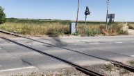 Mesto jezive nesreće kod Odžaka - Trudnica nastradala sa sinom (3) kada ih je udario voz