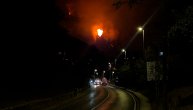 Dramatični snimak iz Crne Gore, požar guta brdo kod Baošića
