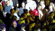 Ceca čekala Veljka ispred ringa: Ovako je Veljko Ražnatović proslavio pobedu s majkom