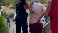 Policija ga izvela iz zgrade