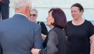 Supruga i unuka Ratka Mladića na sahrani